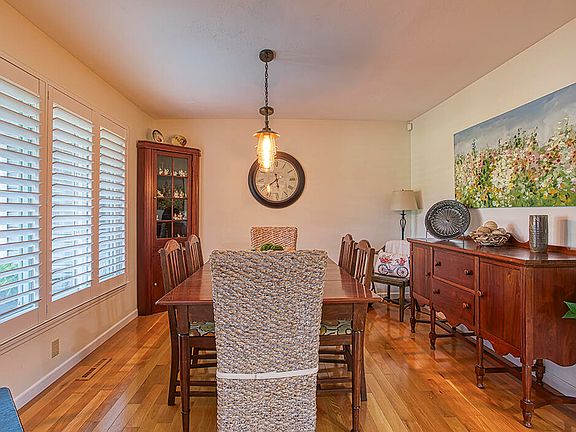 4th image of 1430 S Briar Avenue