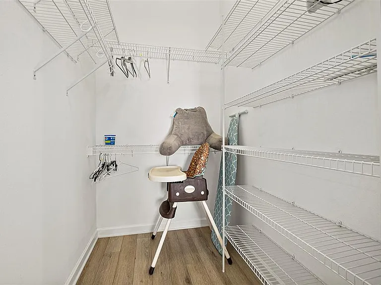 42 Moody Dr — Photo 20