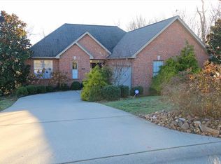 128 Wood Gate, Dry Ridge, KY 41035