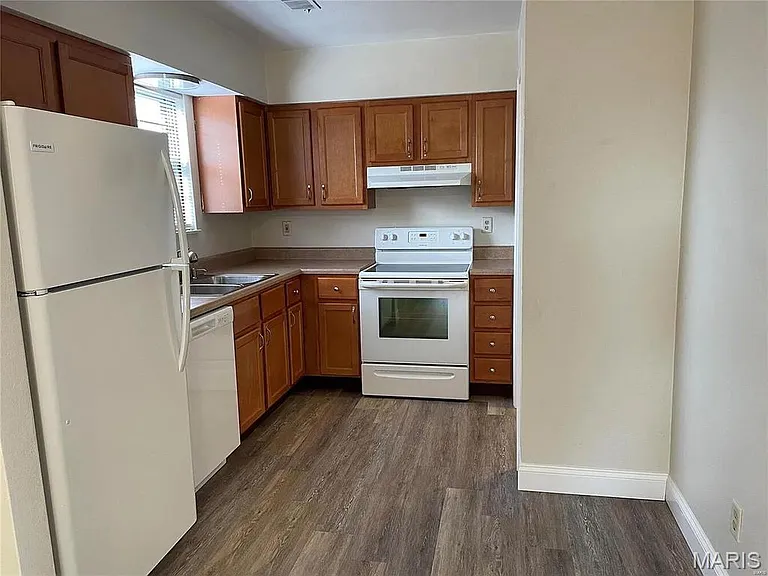 711 Plankway Dr — Photo 7