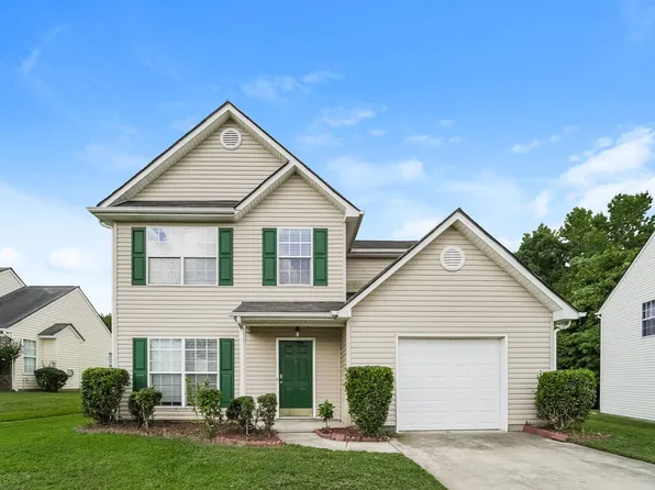911 Reigate Rd, Charlotte, NC 28262