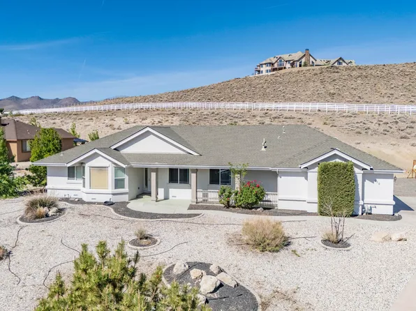 570 Buckskin Dr, Fernley, NV 89408