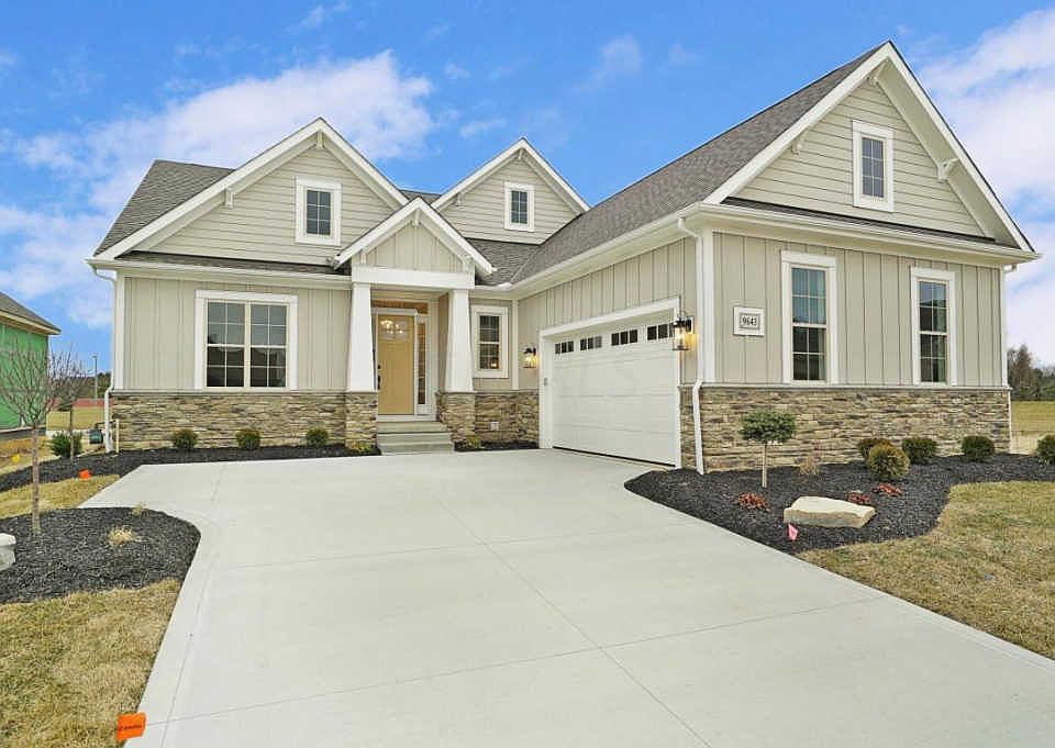 1st image of 9643 Fair Oaks Dr