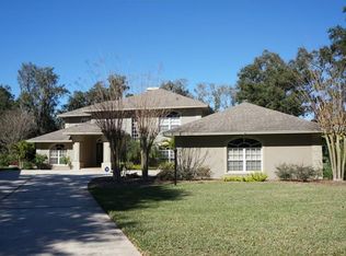 6542 Crescent Lake Dr, Lakeland, FL 33813
