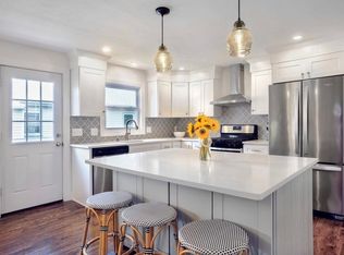 55 Revere St, Hull, MA 02045