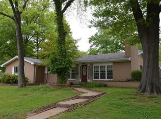 167 Firwood Dr, Saint Louis, MO 63119