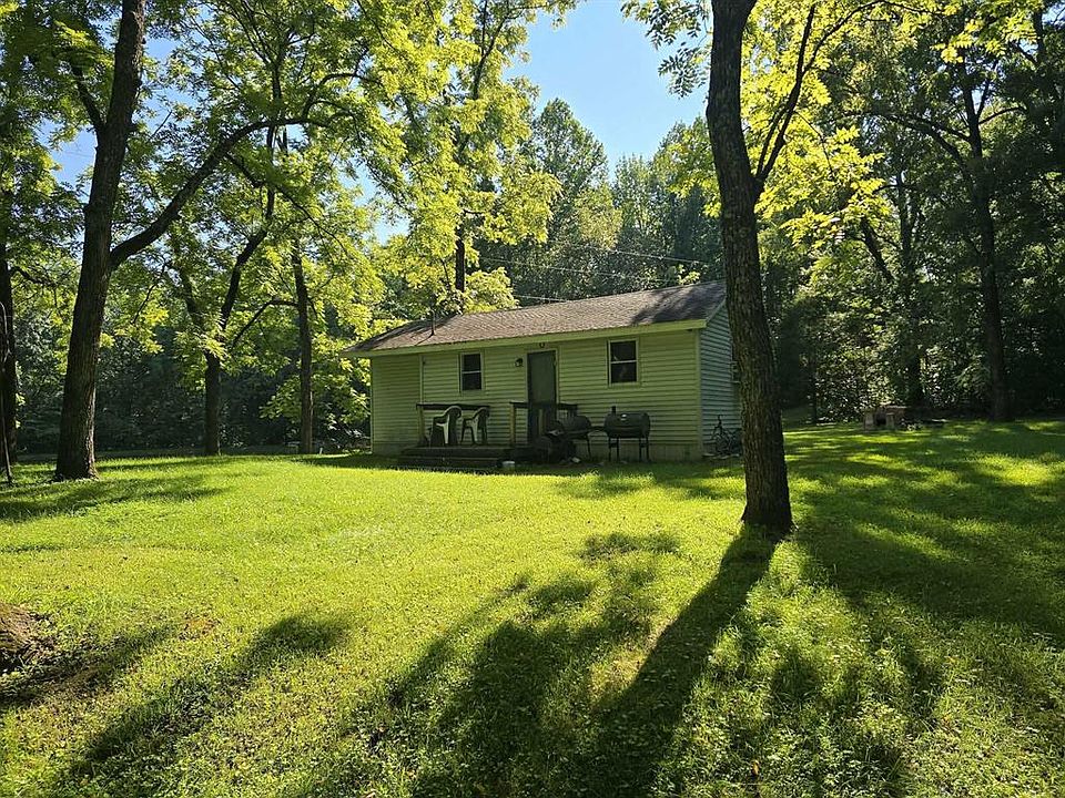 2nd image of 2640 Pellville Rd
