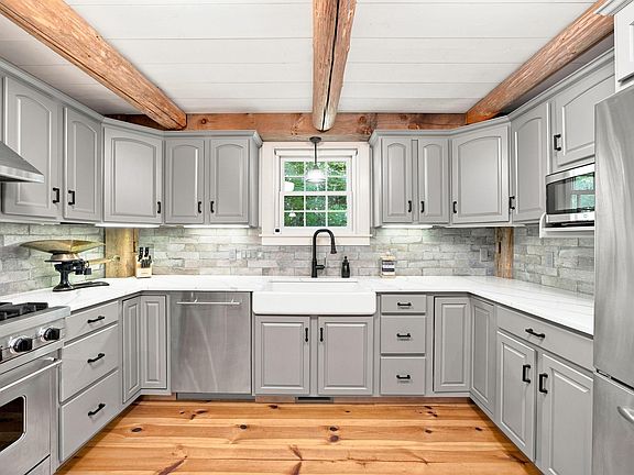 2nd image of 369 Stoddard Road