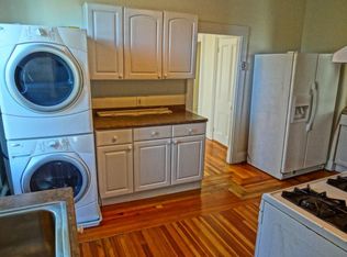 26 Ayrault St #B, Newport, RI 02840