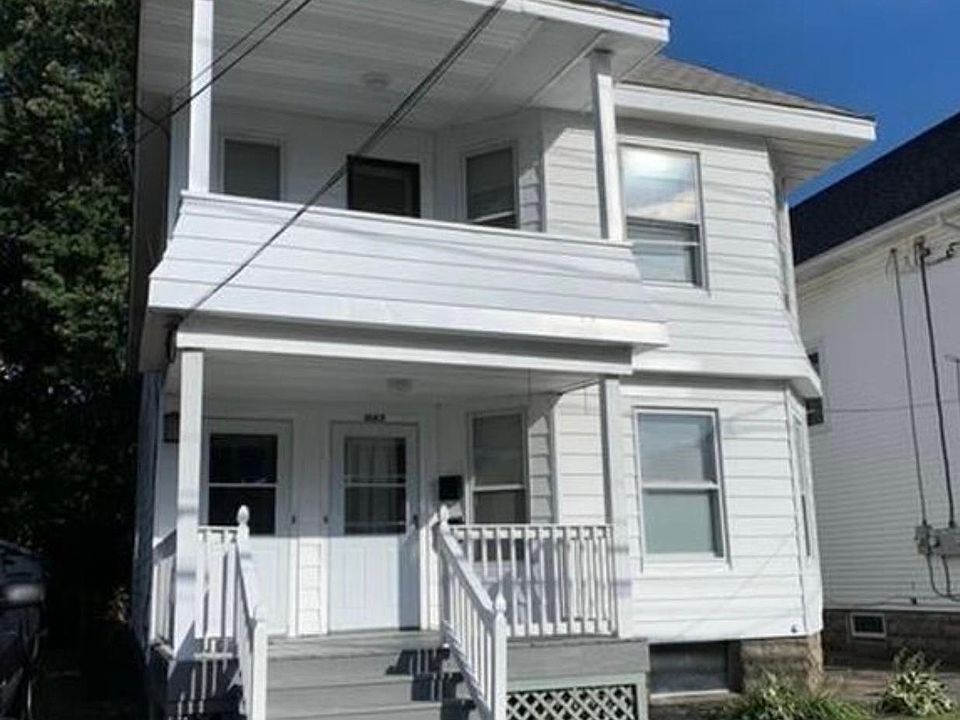 Front house street view 1