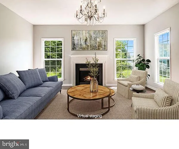3603 Carolina Ct — Photo 6