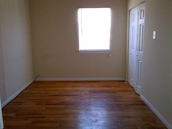 1st bedroom