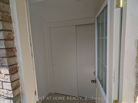 4th image of 43 Glenayr Pl