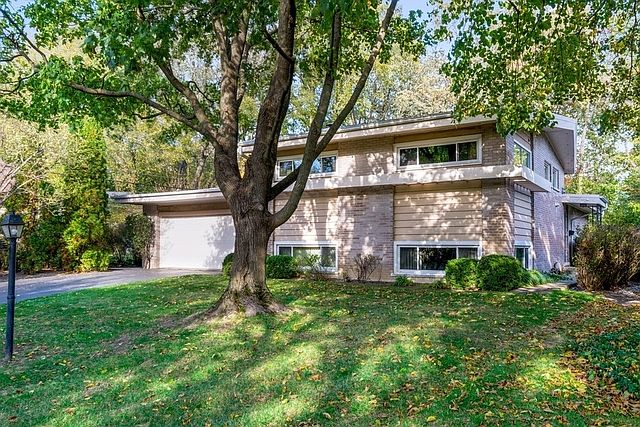 1st image of 299 Leslee Ln