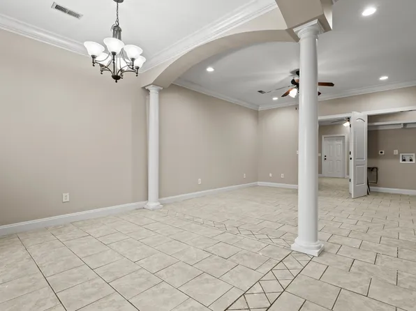 3092 S Cashua Dr, Florence, SC 29501