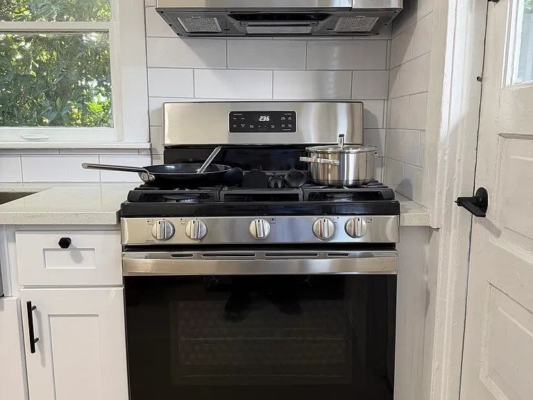 1262 Kipling Ave — Photo 9
