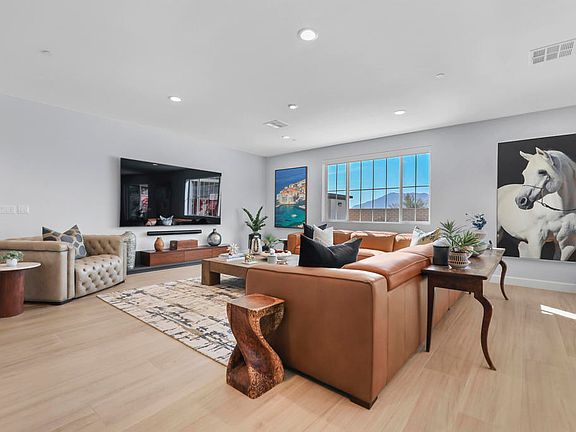 5th image of 80383 Segovia View Way