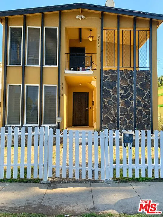 12410 Verdi St