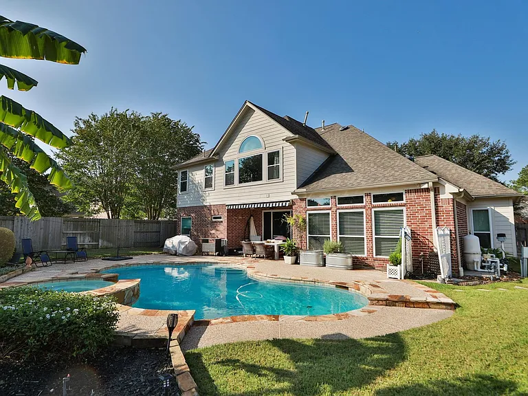 8410 Brighton Lake Ln — Photo 38