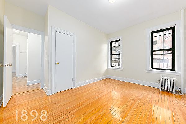 1st image of 4706 45th St APT B1