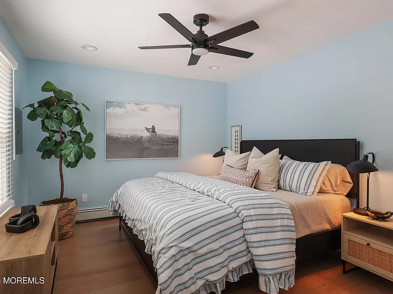 447 Tunney Ave — Photo 18