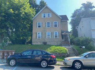 34 Hull St, Shelton, CT 06484