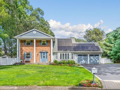3 Howard Drive, Coram, NY, 11727