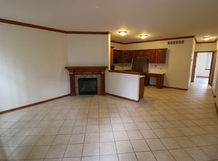 14495 Vauxhall Dr #1, Sterling Heights, MI 48313