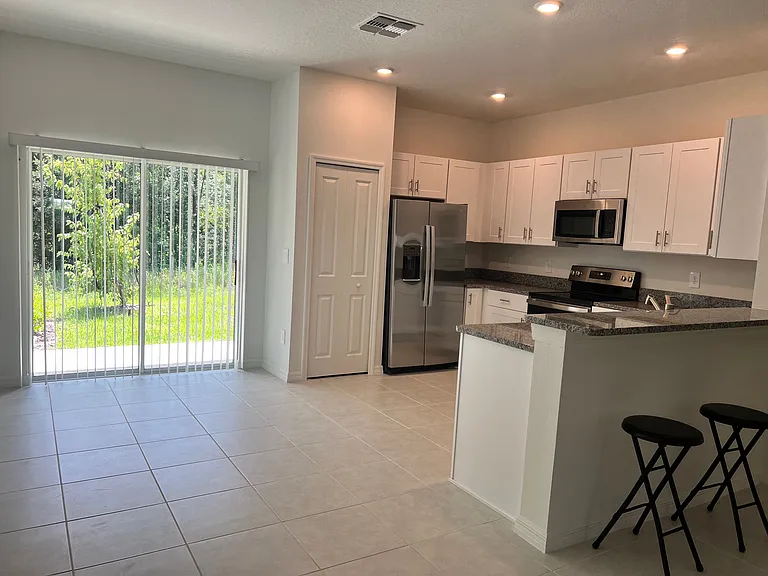 10292 Trumpet Honeysuckle Way — Photo 5