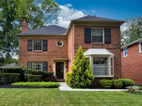 3898 Tyndall Rd, University Heights, OH 44118