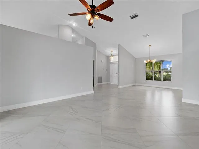 15575 Woodmar Ct — Photo 15