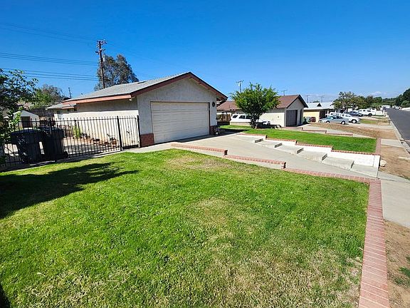 3rd image of 772 Garden Grove Ave
