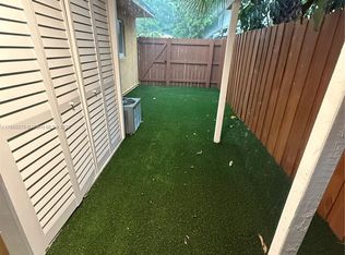 3156 Mary St, Miami, FL 33133