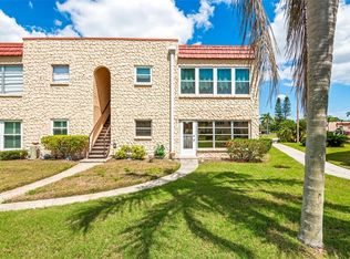 101 DOGWOOD CIRCLE, SEMINOLE, FL 33777