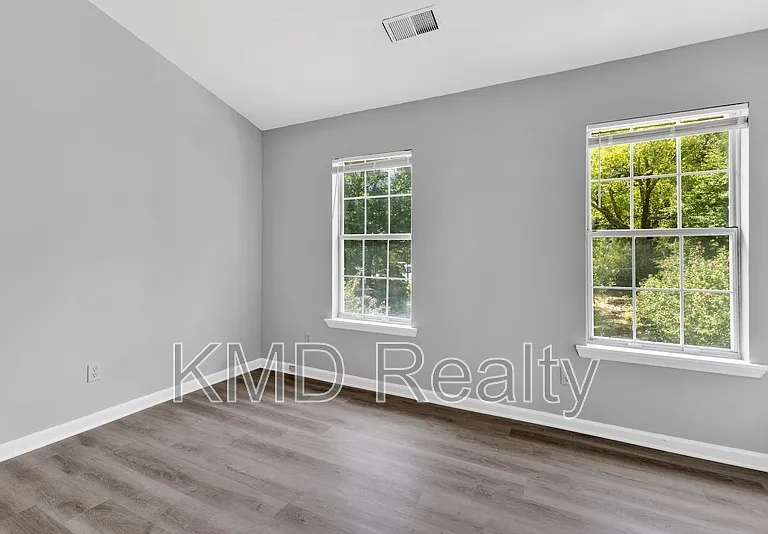 6315 Windsor Gate Ln — Photo 3
