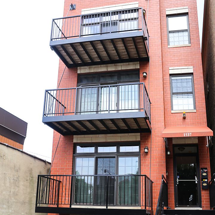 1st image of 1537 N Paulina St #2