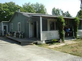 1128 Ozone Dr, Santa Rosa, CA 95407