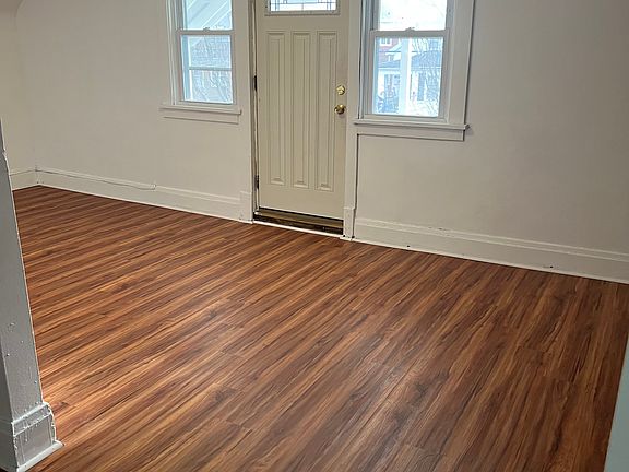 4th image of 702 Lasalle Ave Floor 2