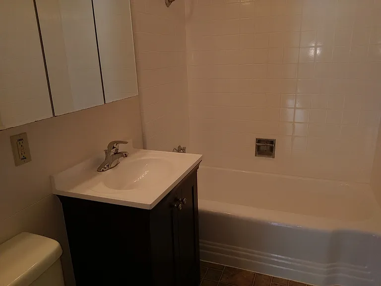 Wwjb Llc Dba Magnolia Court Apts. — Photo 5