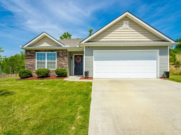 36 Cavalry Ct, Rossville, GA 30741