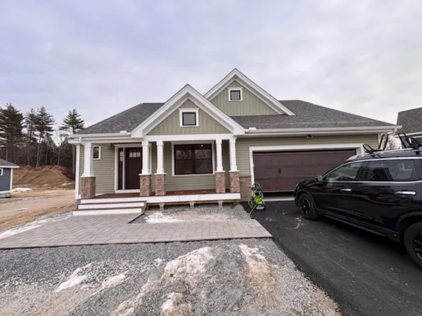 17 Edgewater Drive #26, Brentwood, NH 03833