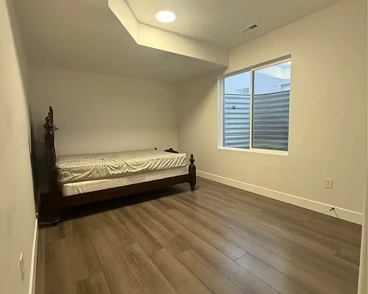 7332 S 5720 W — Photo 5