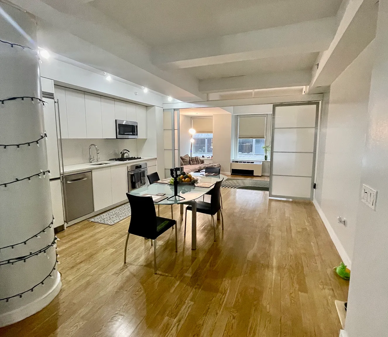 90 William Street — Photo 1