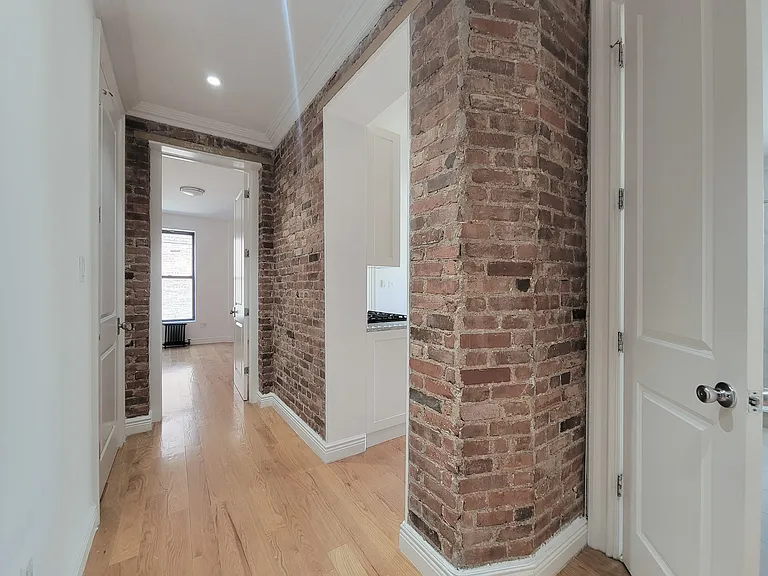 115 W 104th St #46 — Photo 4