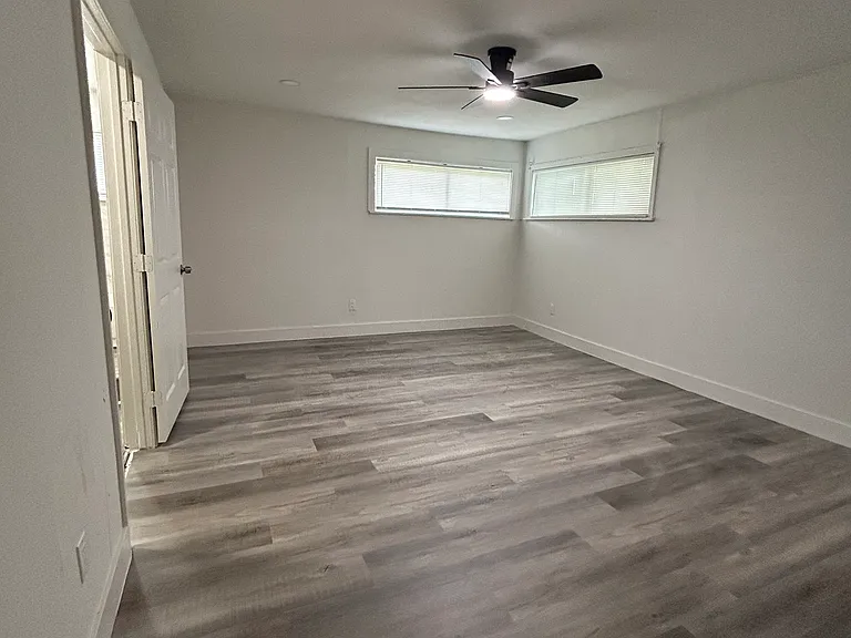 1636 Camellia Dr — Photo 15
