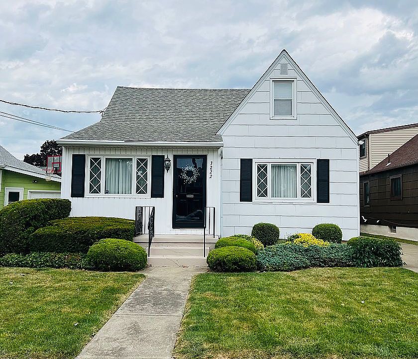 1st image of 3222 Niagara Ave