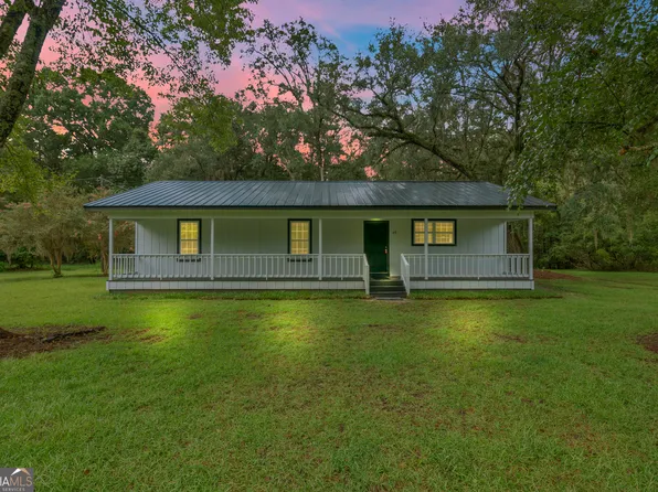 68 Smylies Ln NE, Ludowici, GA 31316