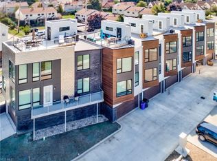 2 2-1234 W 70th St, Cleveland, OH
