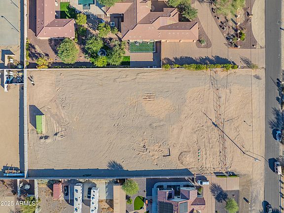 2nd image of 6900 W PINNACLE PEAK Road #-