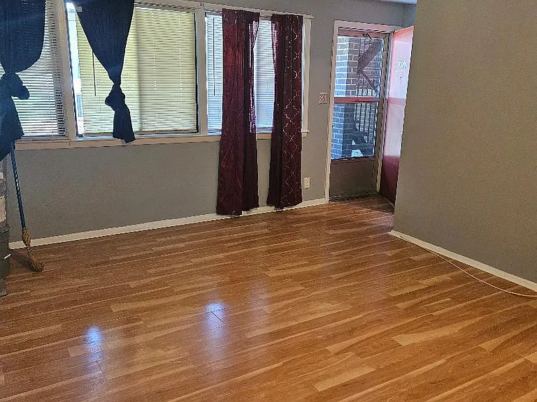 3936 Stone Gate Dr #D — Photo 7